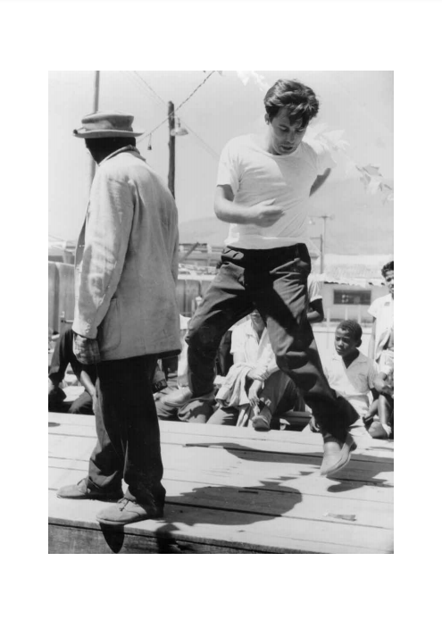 Os múltiplos lugares de Roberto Farias